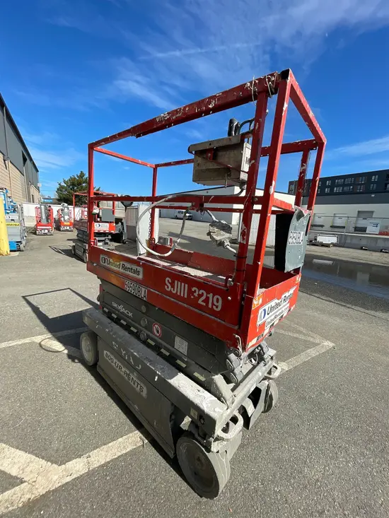 2018 Skyjack SJIII3219 Scissor Lift