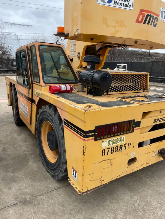2011 Broderson IC-200-3G