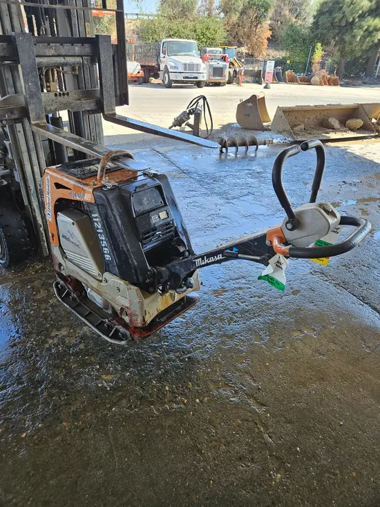 2021 Multiquip MVH408DZ Vibratory Plate Compactor