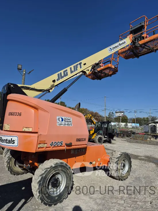 2017 JLG 400S Boom Lift