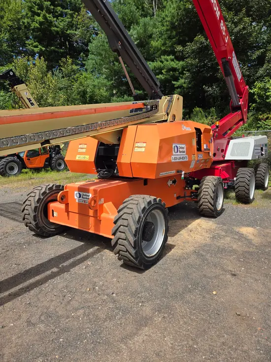 2017 JLG 800S Boom Lift