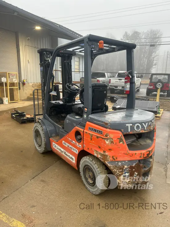 2021 Toyota 8FDU25 Warehouse Forklift
