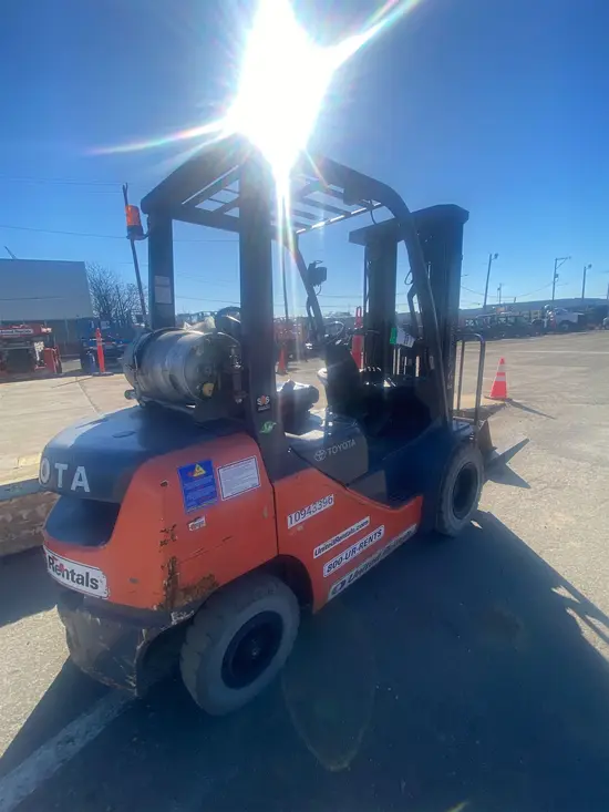 2019 Toyota 8FGU25 Warehouse Forklift