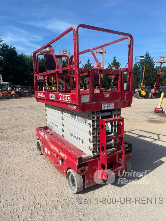 2017 MEC 4046SE Scissor Lift