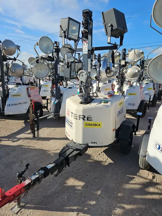 2017 Genie RL4 Portable Light Tower