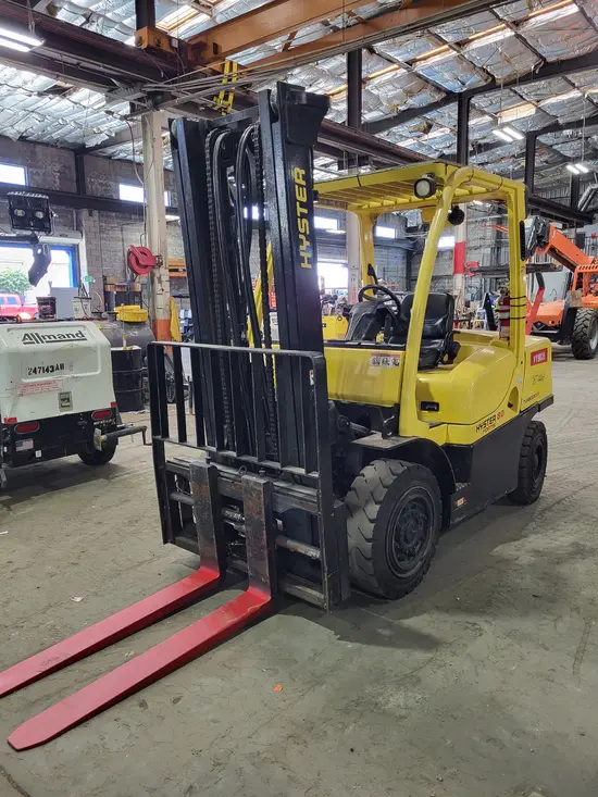 2014 HYSTER H80FT Warehouse Forklift