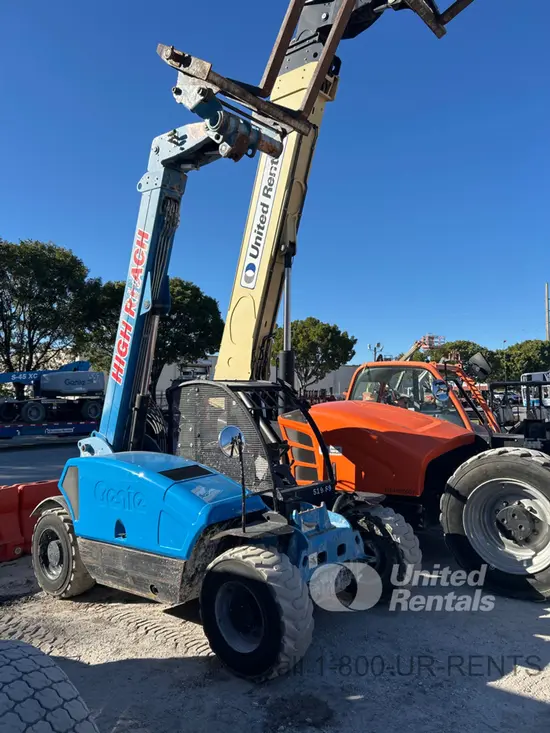 2017 Genie GTH-5519 Forklift