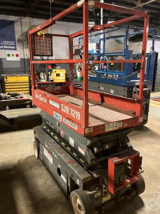 2016 Skyjack SJIII3219 Scissor Lift