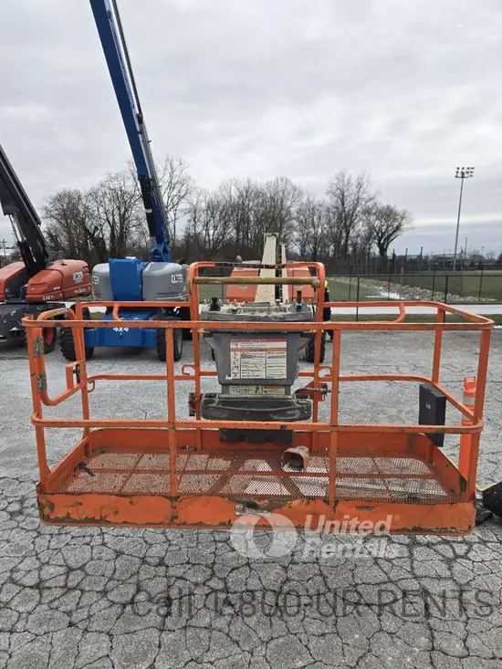 2017 JLG 800S Boom Lift