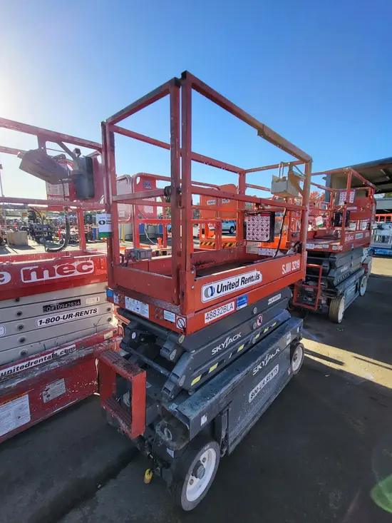 2017 Skyjack SJIII3219 Scissor Lift