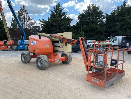 2017 JLG 450AJ Articulating Boom Lift