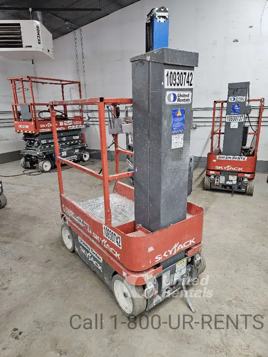 2019 Skyjack SJ16 Self-Propelled One-Person Lift