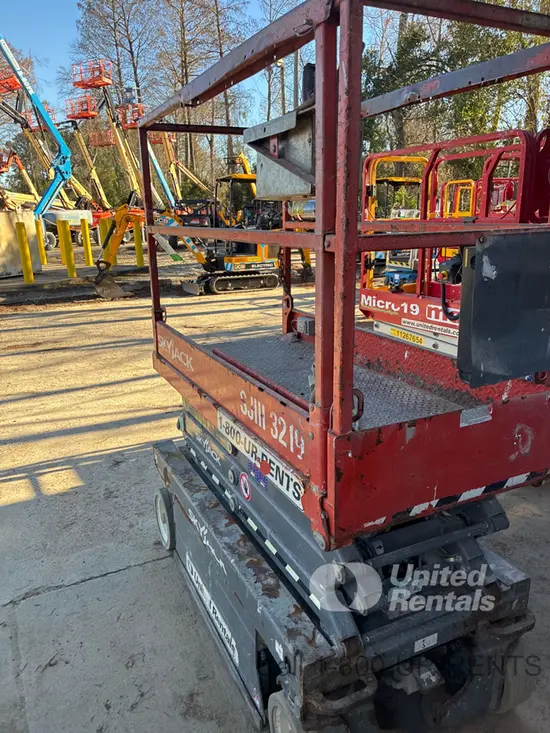 2016 Skyjack SJIII3219 Scissor Lift