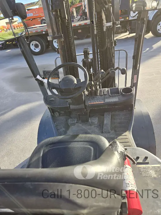 2020 Toyota 8FGU30 Warehouse Forklift