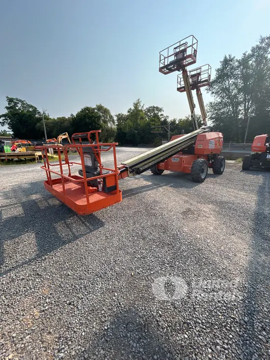 2017 JLG 600S Boom Lift