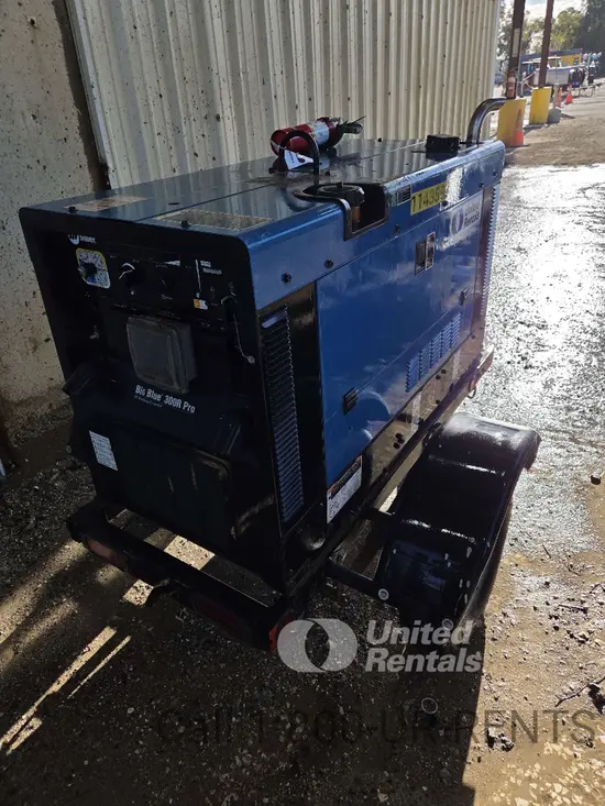 2022 Miller Welders Big Blue 300R Welder