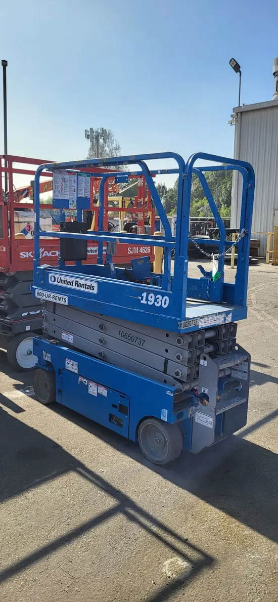 2017 Genie GS-1930 Scissor Lift