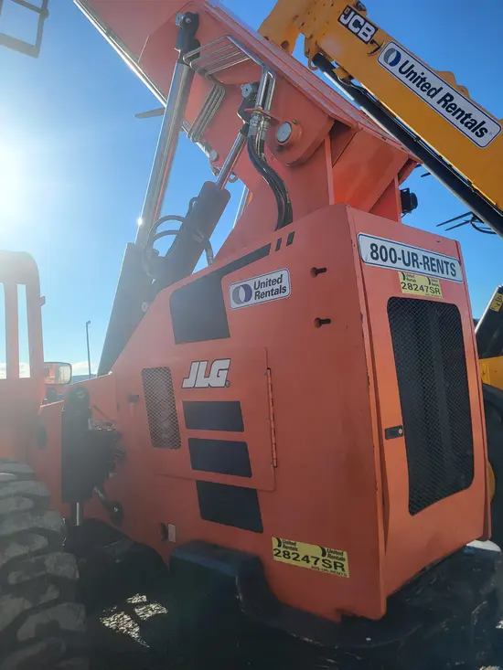 2017 SKYTRAK 8042 Forklift