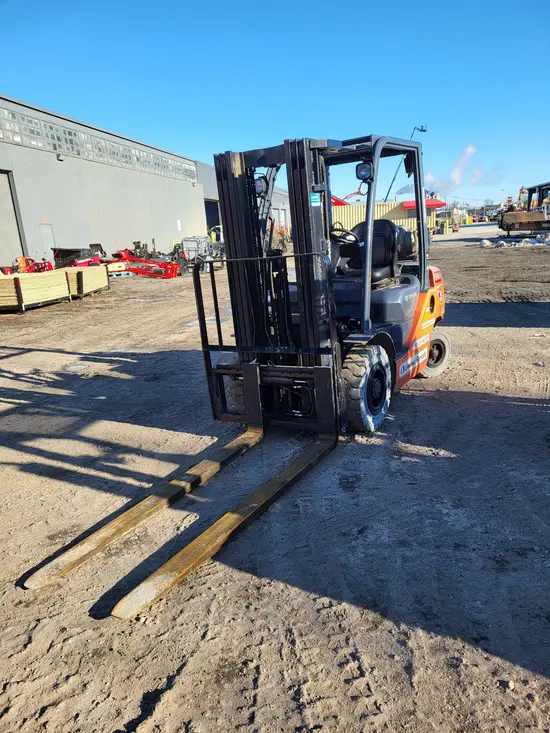 2019 Toyota 8FGU25 Warehouse Forklift