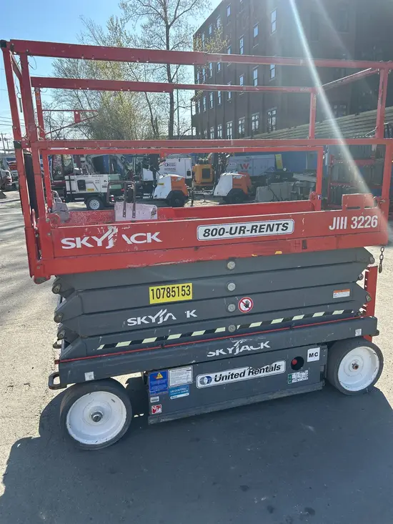 2018 Skyjack SJIII3226 Scissor Lift