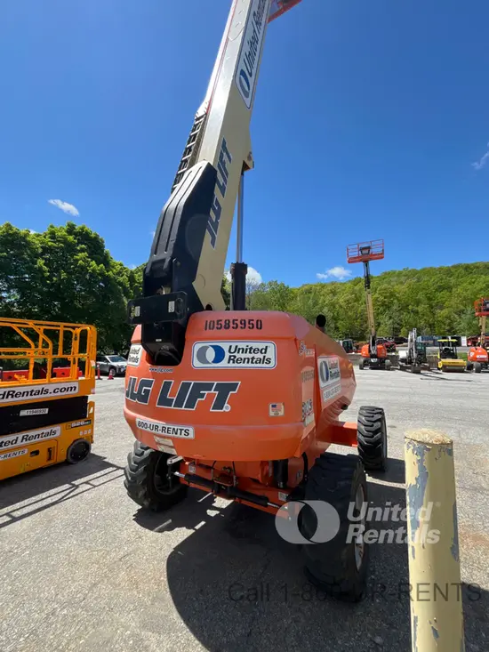 2017 JLG 600S Boom Lift