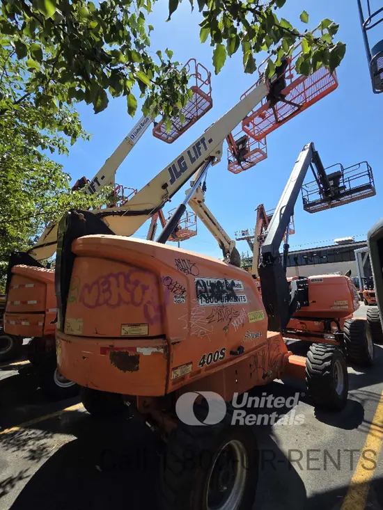 2017 JLG 400S Boom Lift