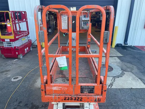 2019 Snorkel S3219E Scissor Lift