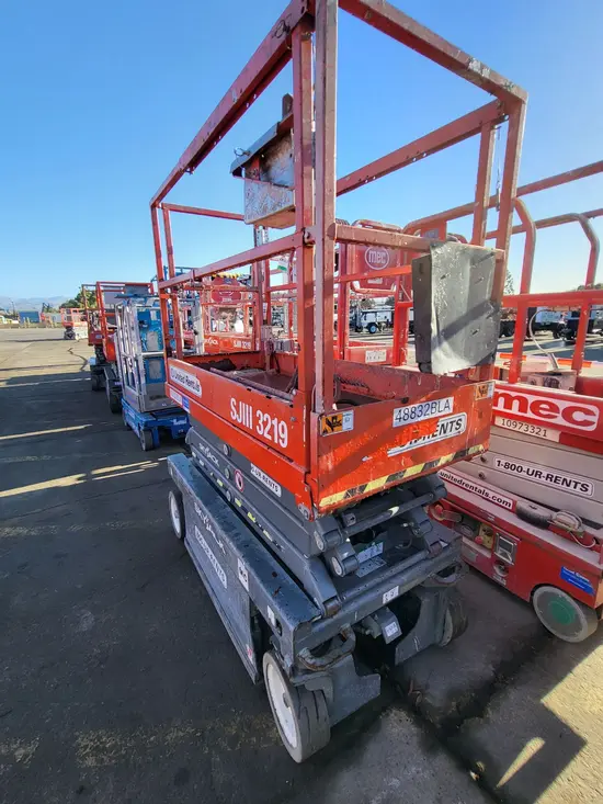 2017 Skyjack SJIII3219 Scissor Lift