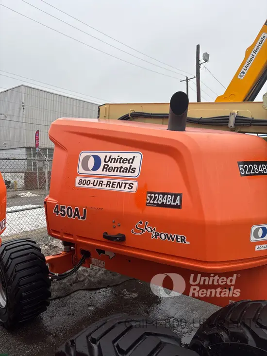 2017 JLG 450AJ Articulating Boom Lift