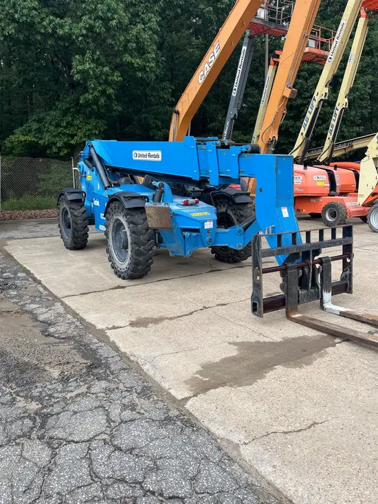 2017 Genie GTH-1056 Forklift