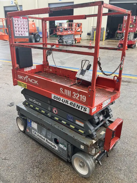 2016 Skyjack SJIII3219 Scissor Lift