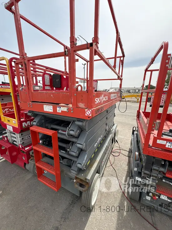 2019 Skyjack SJIII4740 Scissor Lift