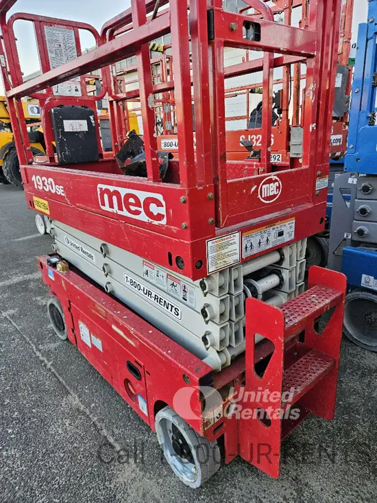 2017 MEC 1930SE Scissor Lift