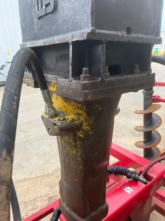 2017 Atlas Copco SB 452 Attachment