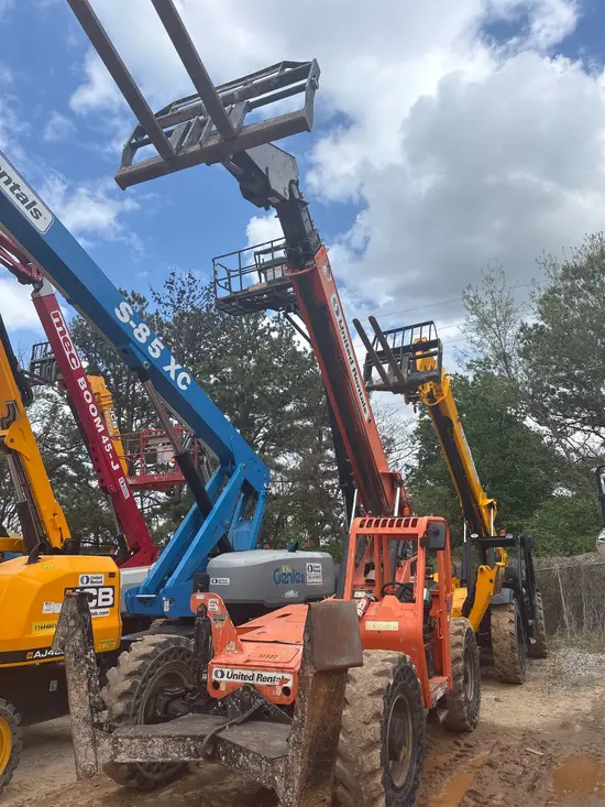 2017 SKYTRAK 10054 Forklift
