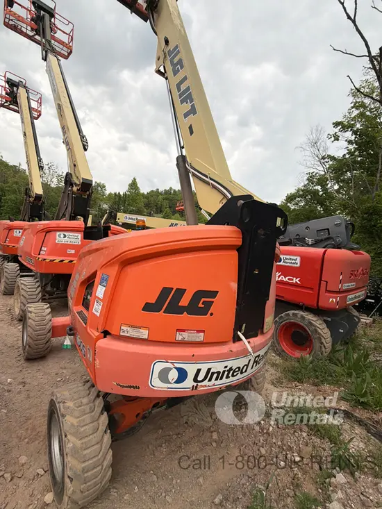 2017 JLG 400S Boom Lift