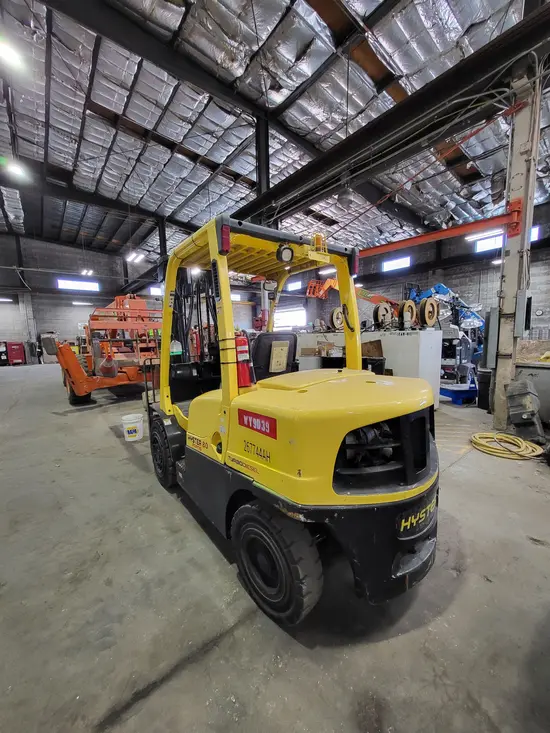 2014 HYSTER H80FT Warehouse Forklift