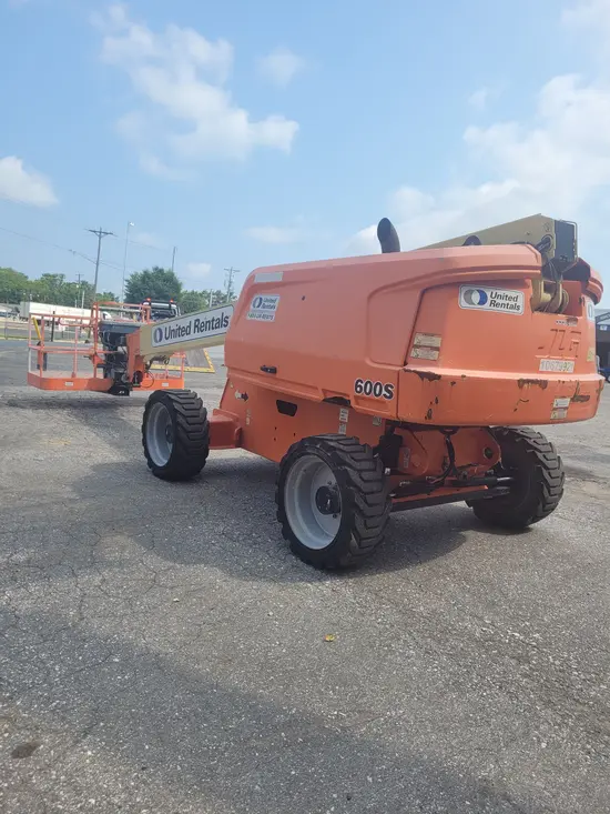 2017 JLG 600S Boom Lift