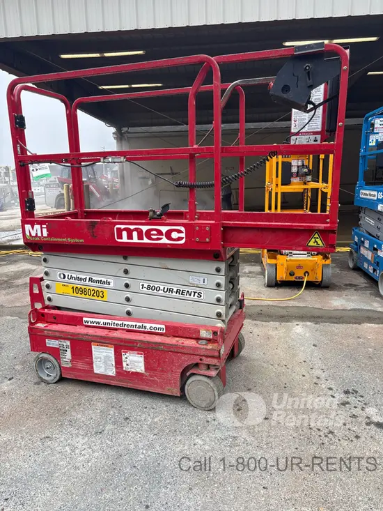 2019 MEC MICRO 19 Scissor Lift