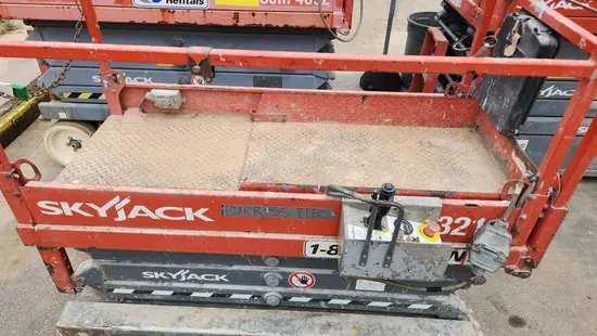 2016 Skyjack SJIII3219 Scissor Lift