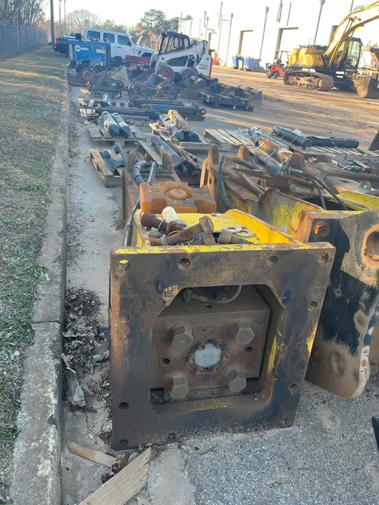 2016 Atlas Copco HB3600 Attachment