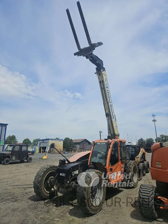 2017 JLG 742 Forklift