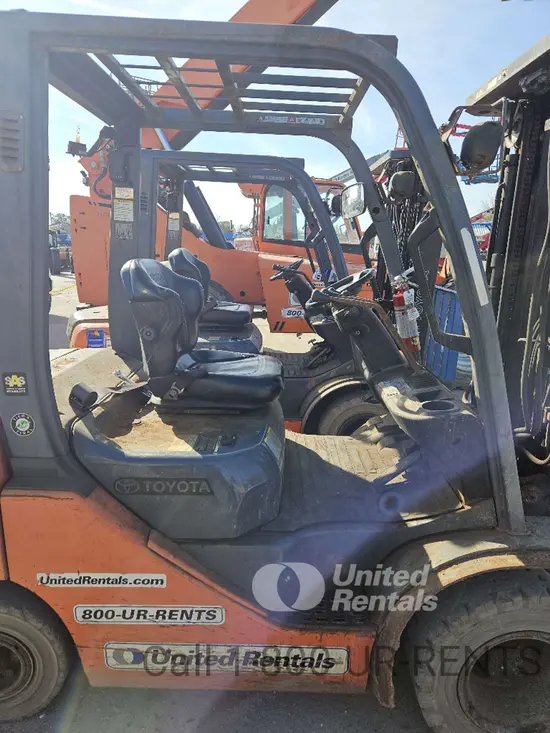 2019 Toyota 8FDU25 Warehouse Forklift