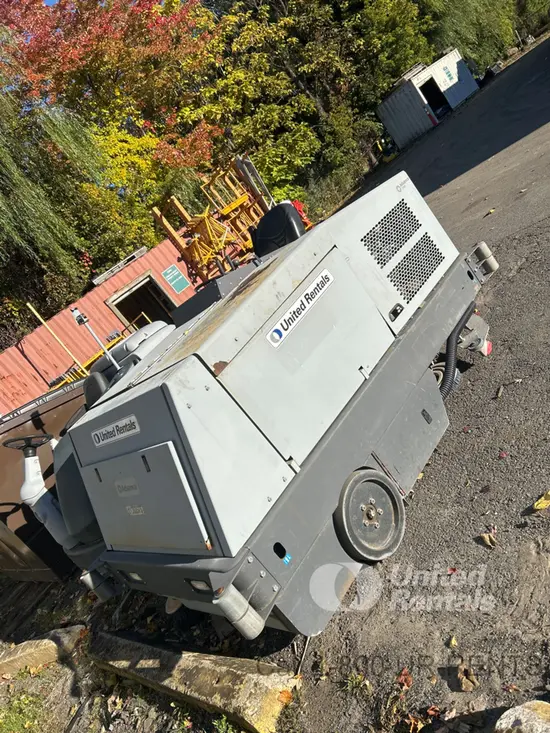 2021 Clarke 7765 Scrubber