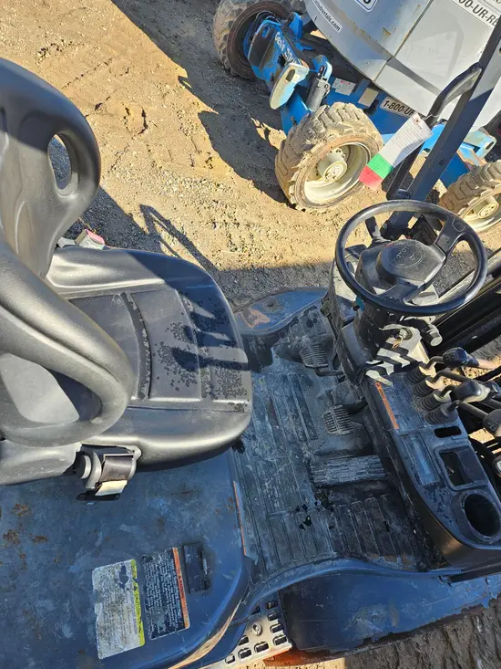 2019 Toyota 8FDU30 Warehouse Forklift