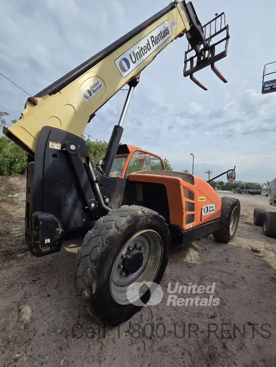 2016 JLG 642 Forklift