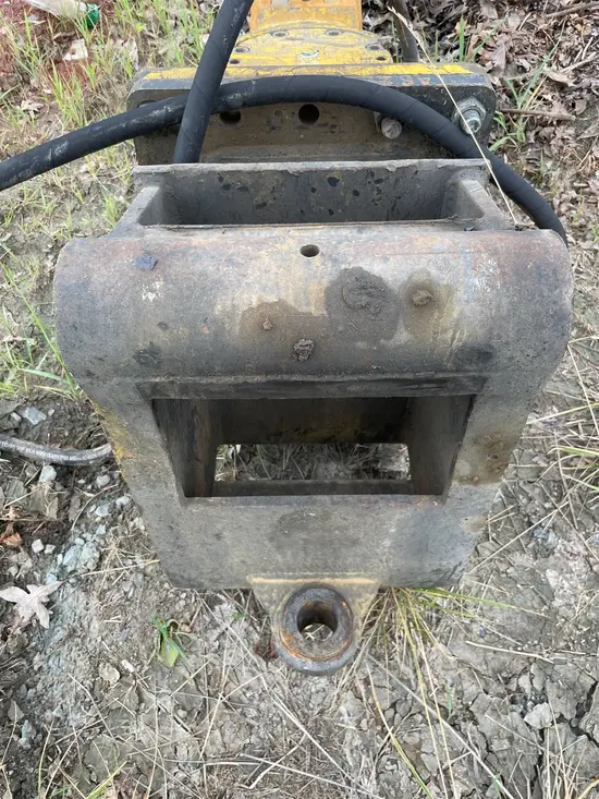 2020 Epiroc SB 452 Attachment
