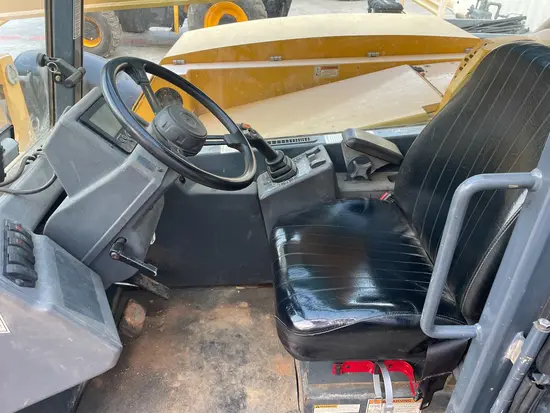 2018 Gehl DL12-55 Forklift