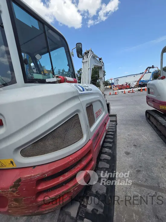 2022 Takeuchi TB250-2CR Mini Excavator