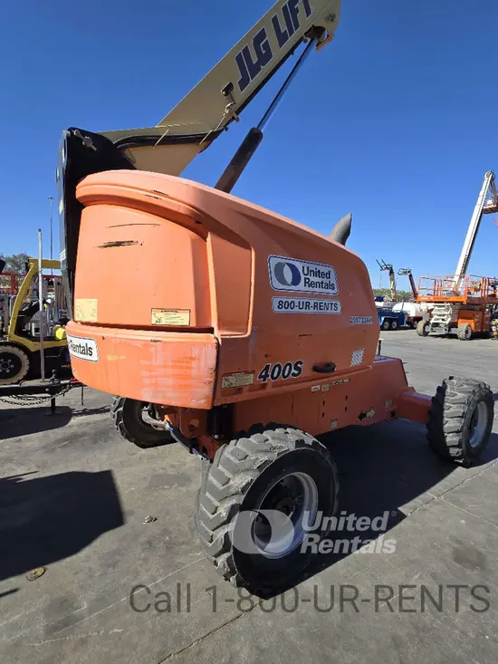 2018 JLG 400S Boom Lift